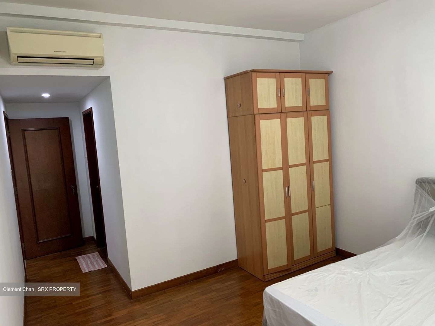 Seletaris (D27), Condominium #498229391